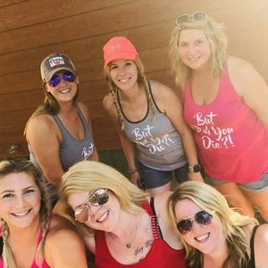 Meet your Posher, Misti